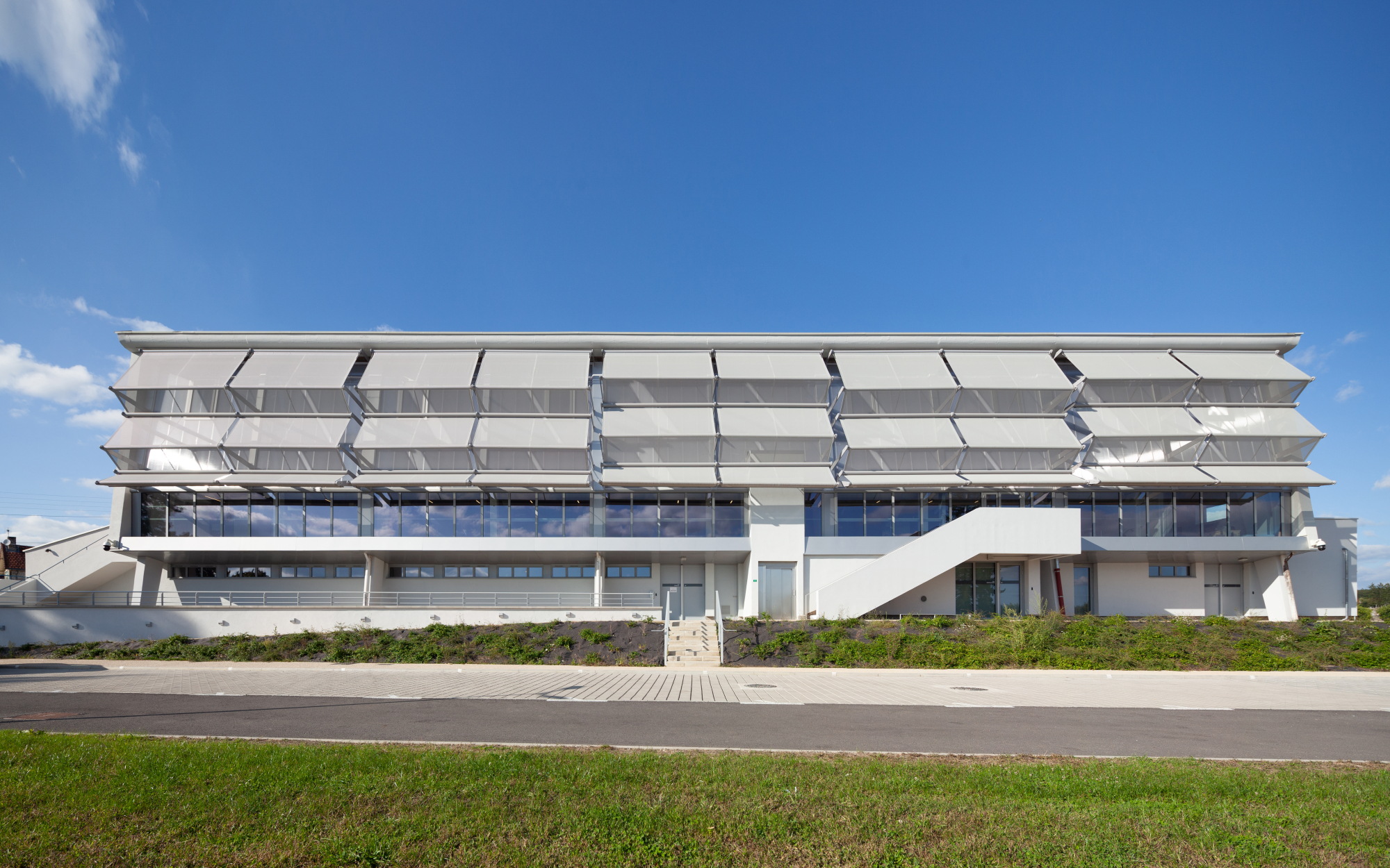 CBXS architectes à Lyon - Axel'one, recherche, campus lyon, innovation, laboratoire, la Doua, Lyon tech